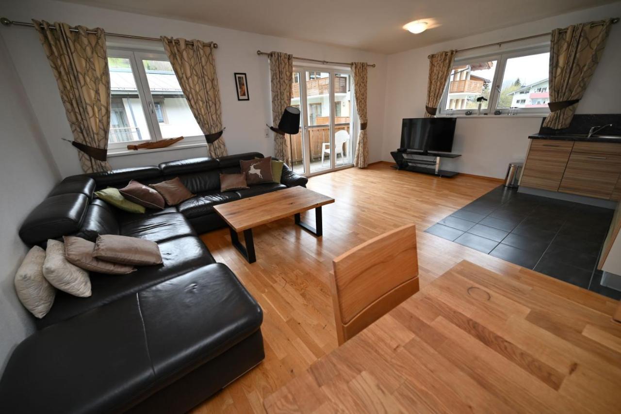 Apartment Nicola - By Four Seasons Apartments Капрун Екстериор снимка
