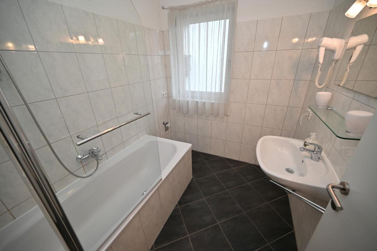 Apartment Nicola - By Four Seasons Apartments Капрун Екстериор снимка